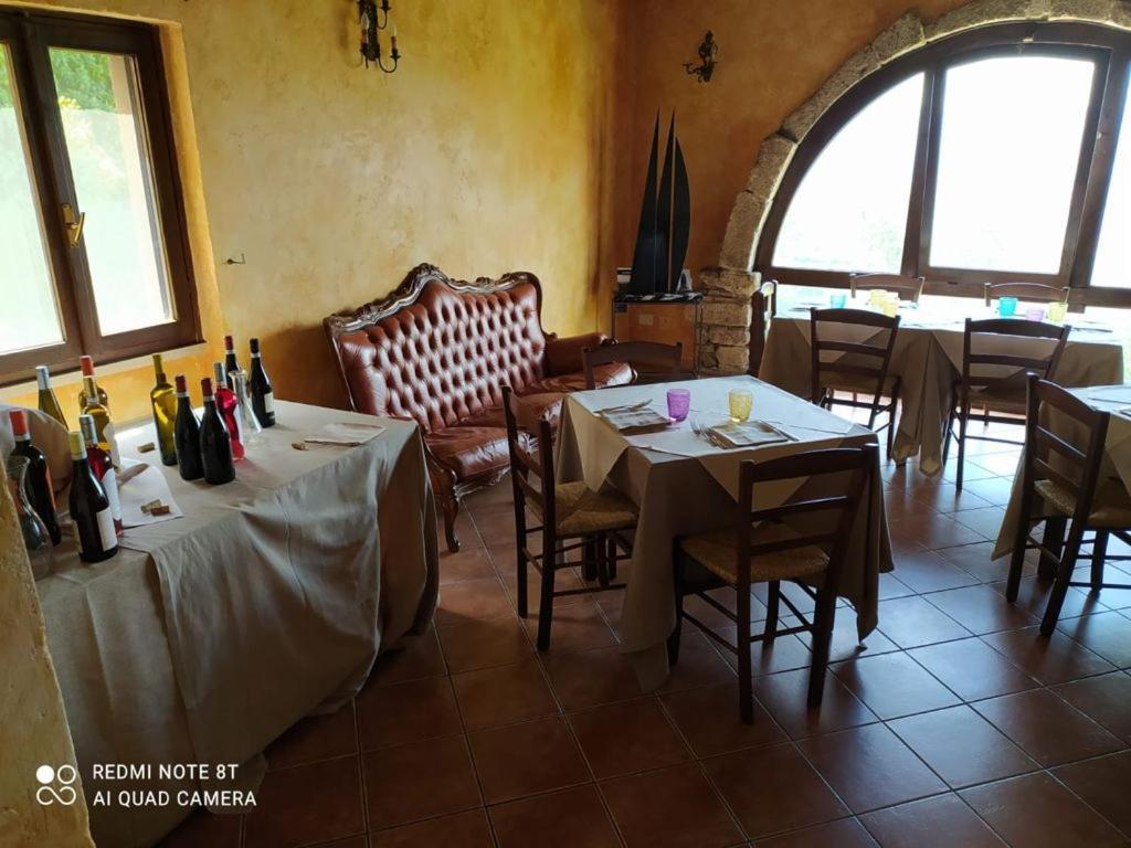 Hotel Antico Borgo di Albe Esterno foto