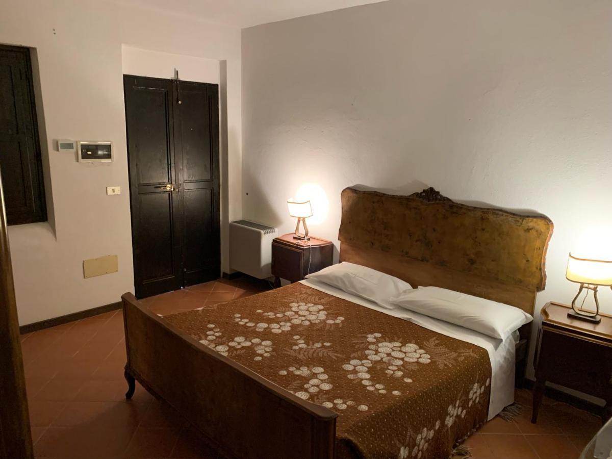 Hotel Antico Borgo di Albe Esterno foto