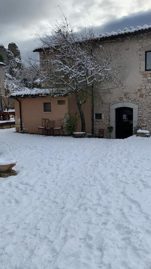 Hotel Antico Borgo di Albe Esterno foto